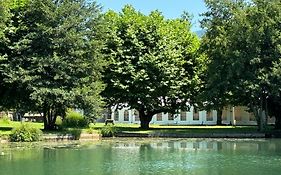 Les Lodges Du Lac